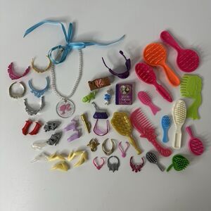 Assorted Doll Accessories Mixed Lot Combs Shoes Crowns Disney‎ Barbie Girls Toys